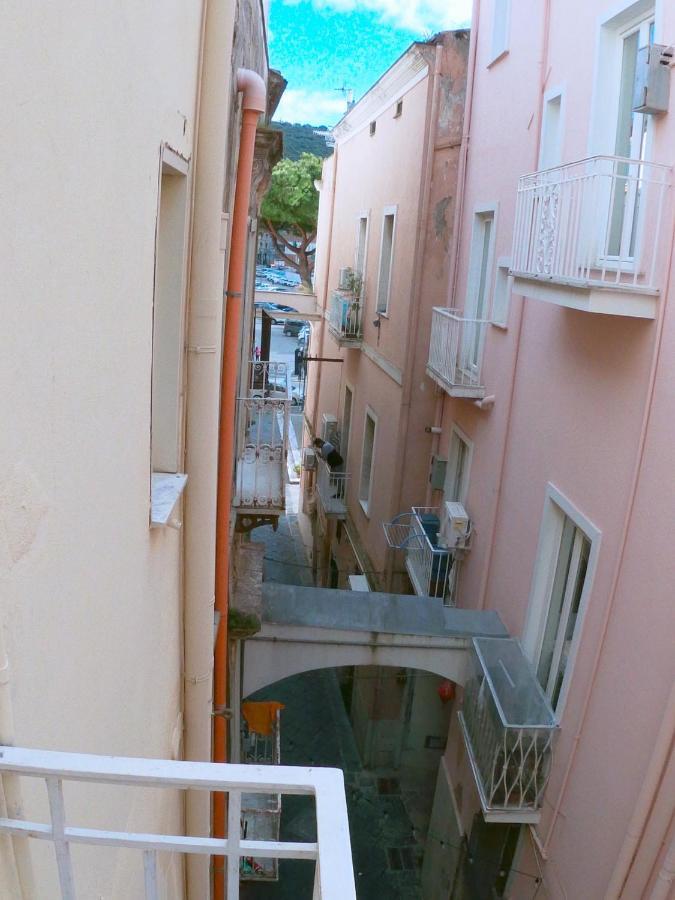 La Casetta Di กาเอตา ภายนอก รูปภาพ